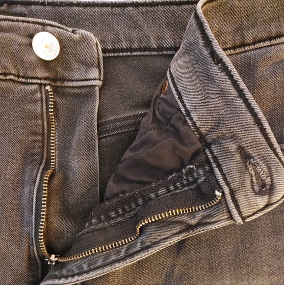 EXPRESS HIGH RISE 4-WAY HYPER STRETCH SKINNY JEANS, BLACK 14R - Picture 6 of 8